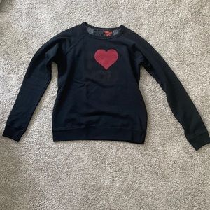 size small free city crew neck